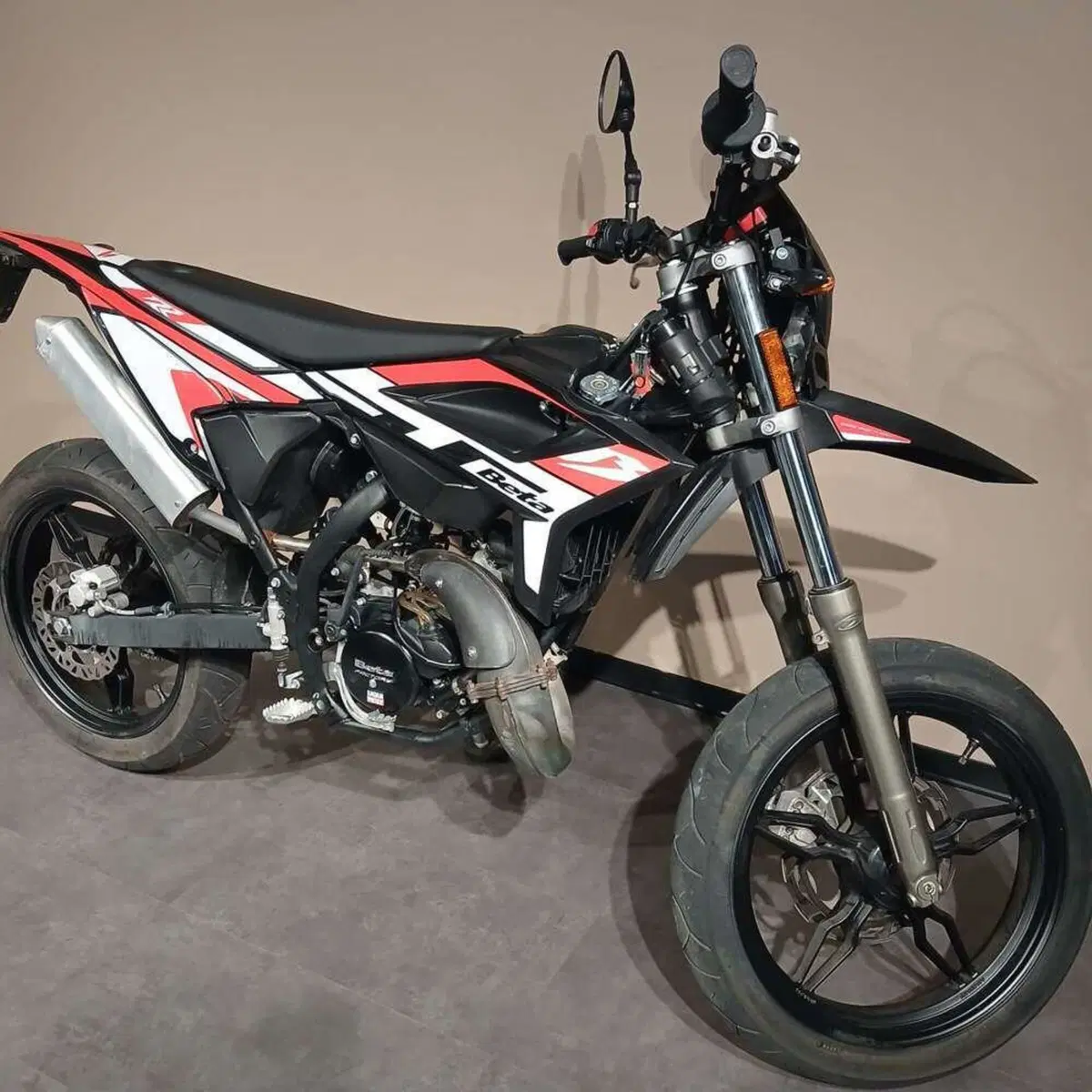 Betamotor RR 50 Motard (2021 - 26) (4)