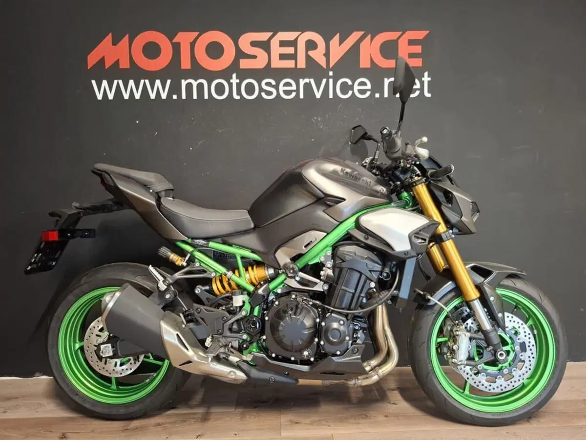 Kawasaki Z 900 SE (2025 - 26) (4)