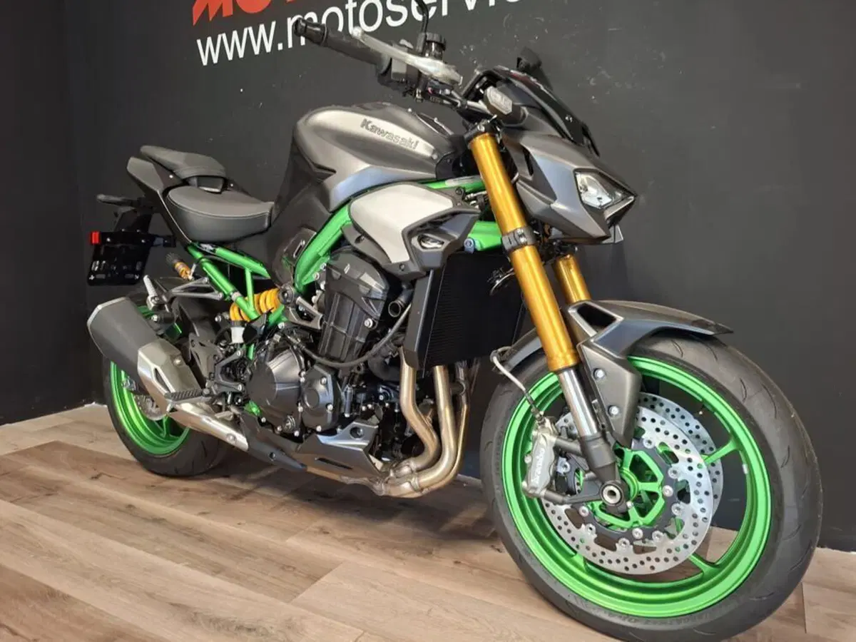 Kawasaki Z 900 SE (2025 - 26) (5)
