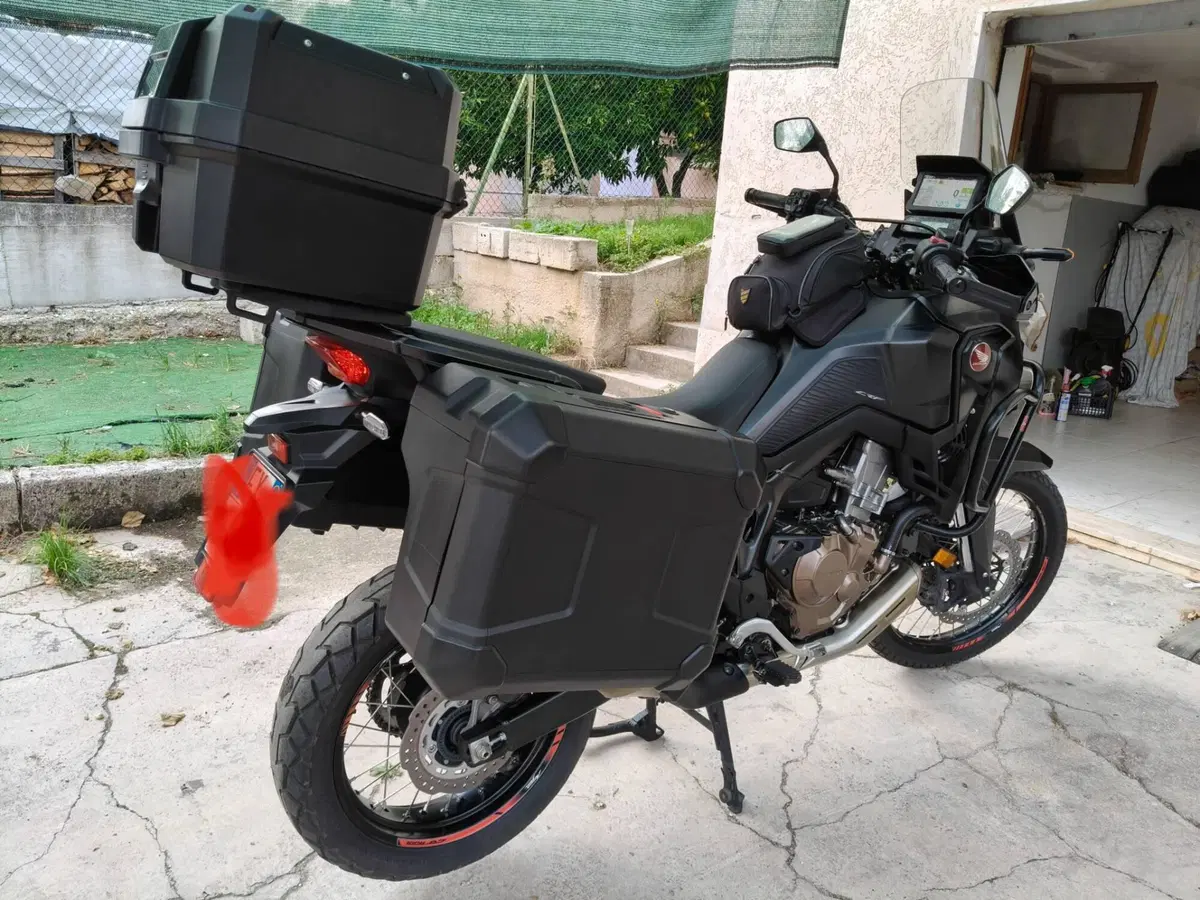 Honda Africa Twin CRF 1100L Urban (2022 - 23) (8)