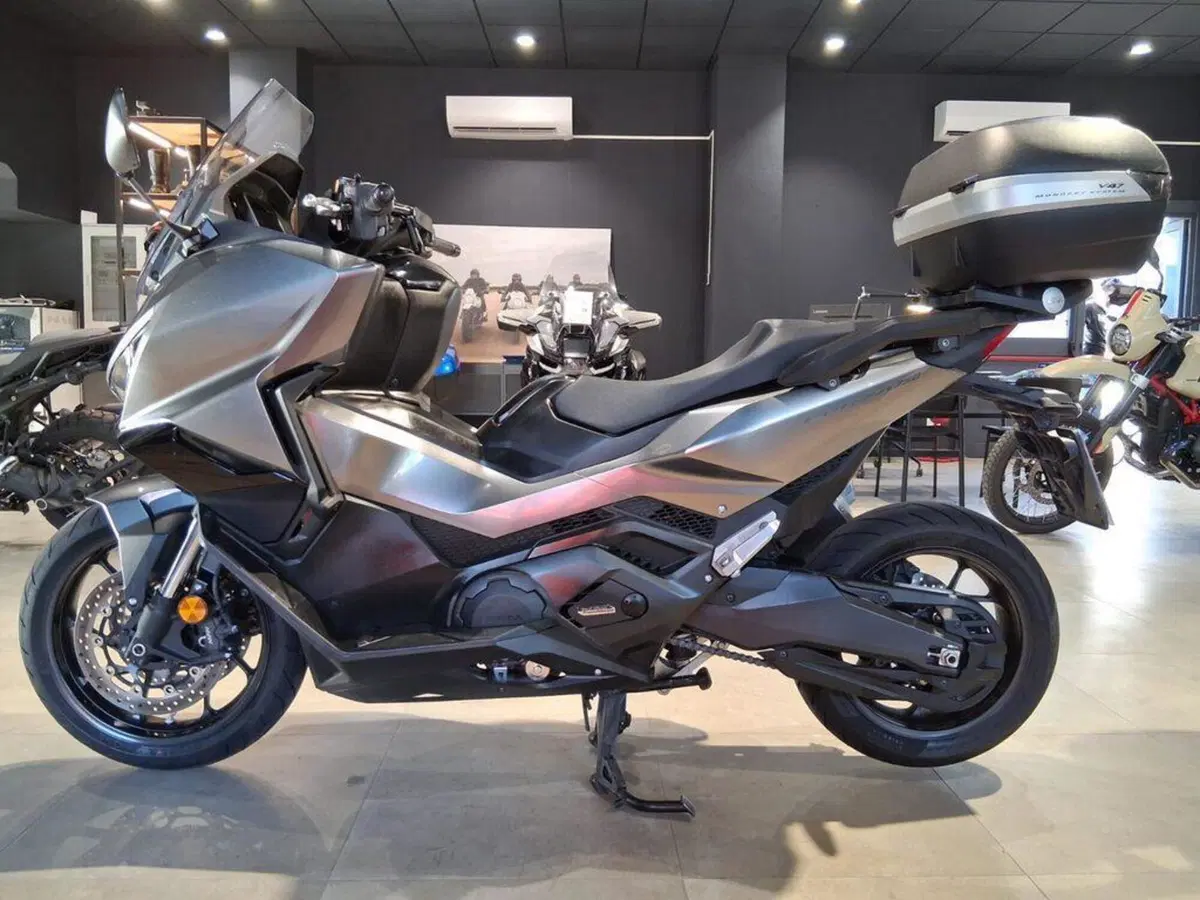 Honda Forza 750 DCT Style (2021 - 24) (5)