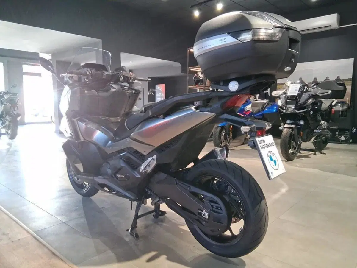 Honda Forza 750 DCT Style (2021 - 24) (6)
