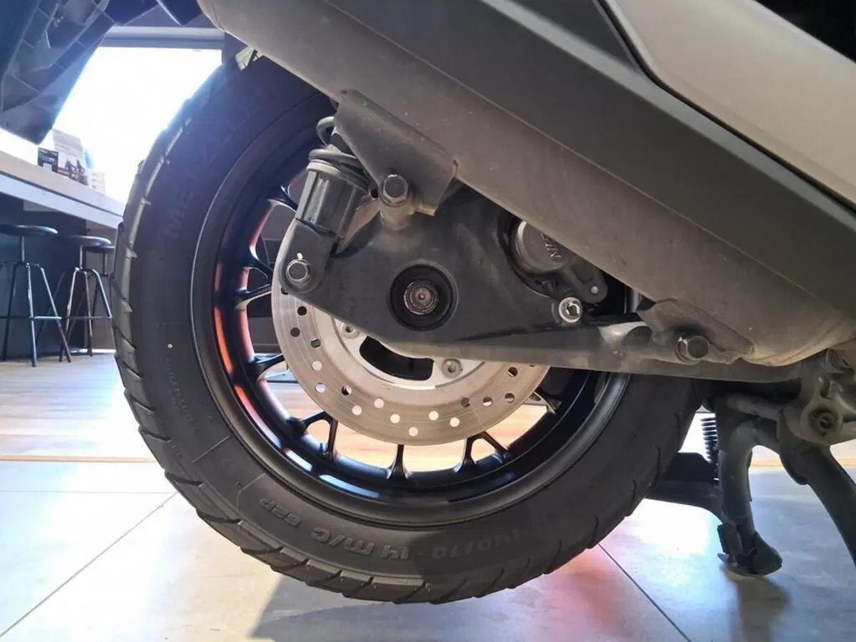 Honda ADV 350 (2022 - 24) (14)