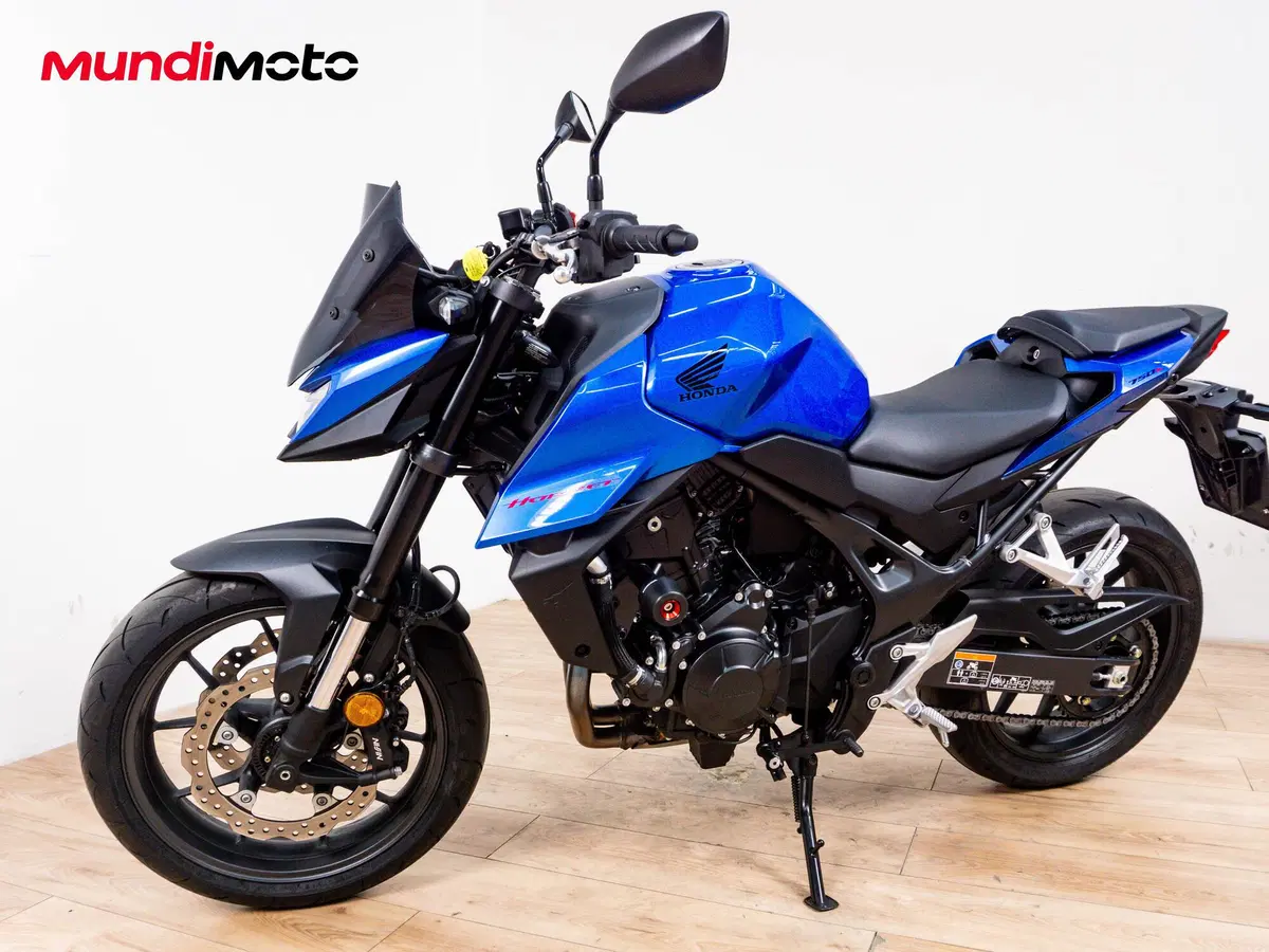 Honda CB 750 Hornet (2025) (8)