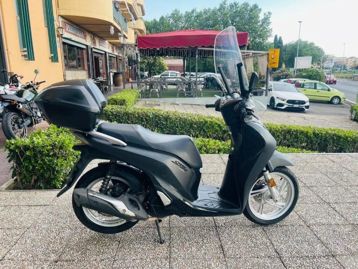 Honda SH 150i (2017 - 19) (5)