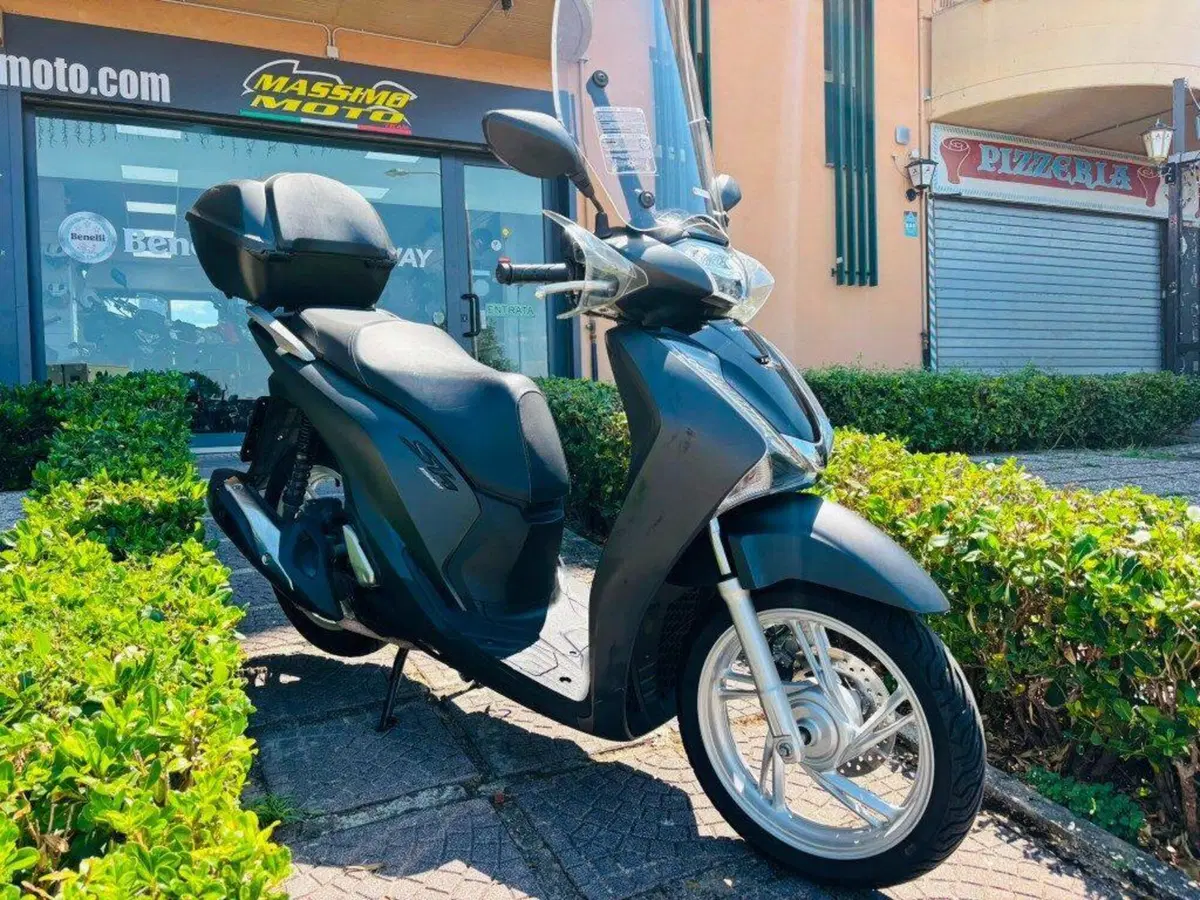 Honda SH 150i (2017 - 19) (3)