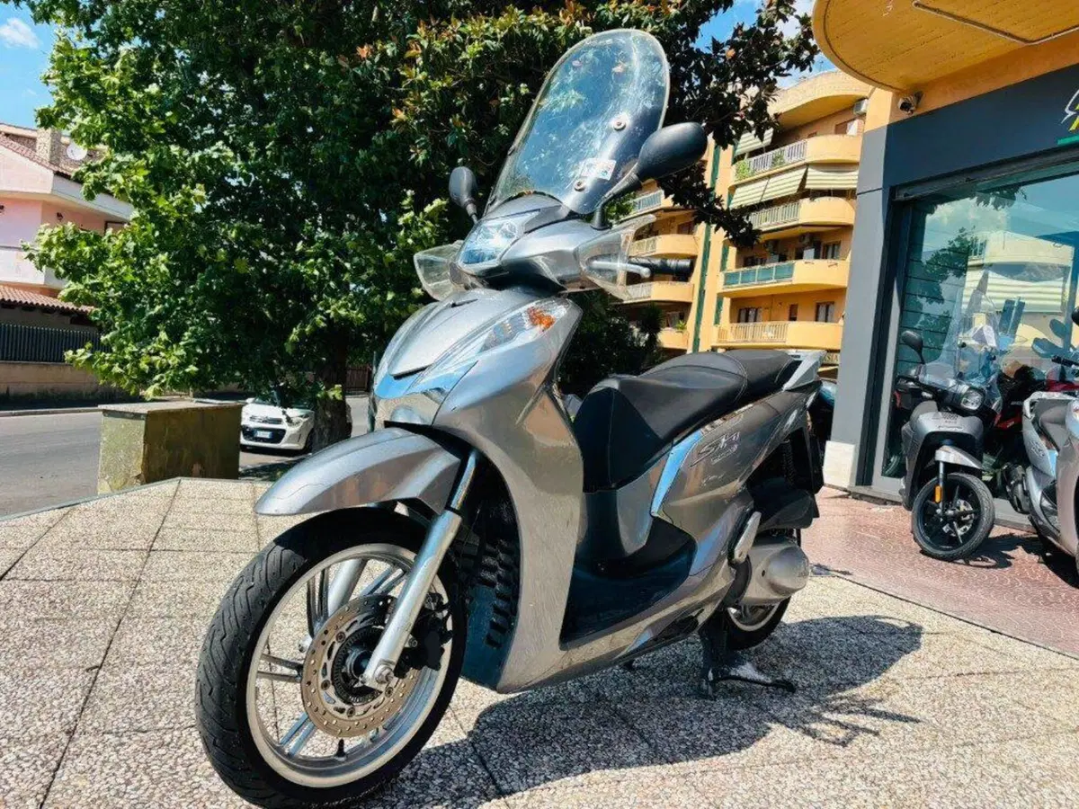 Honda SH 300 i ABS (2016 - 20)