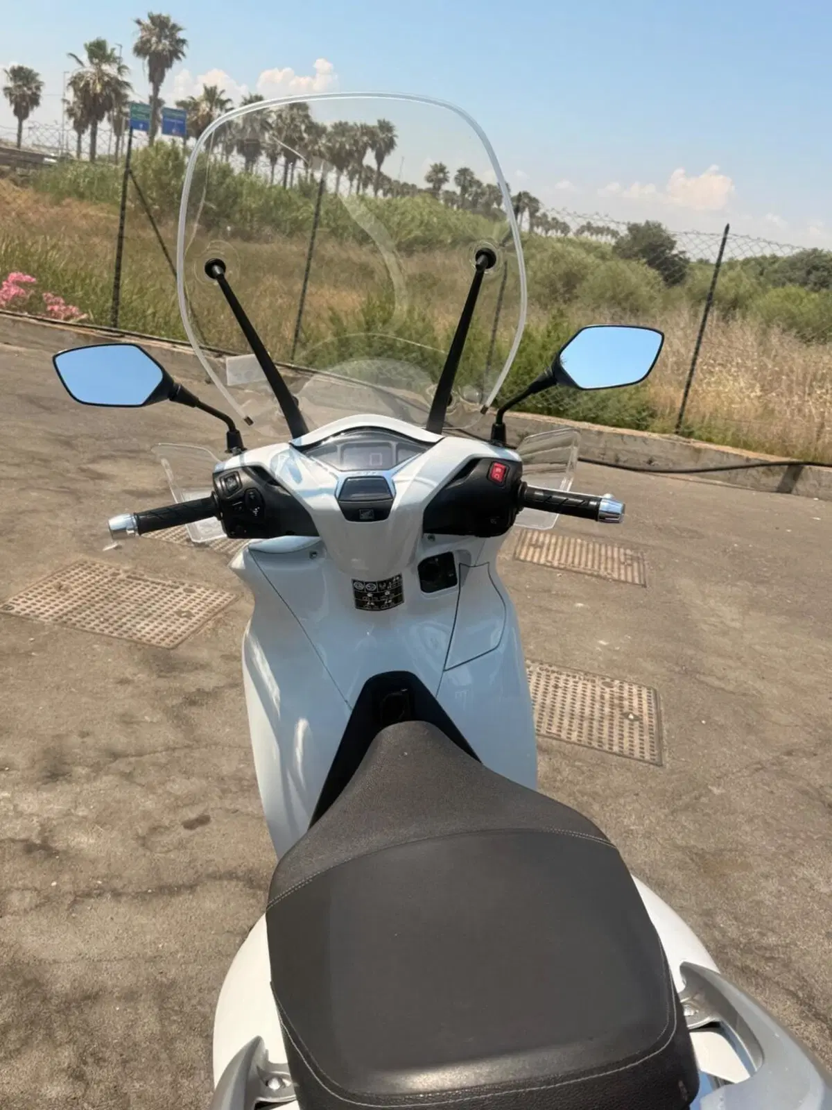 Honda SH 350 (2021 - 24) (4)