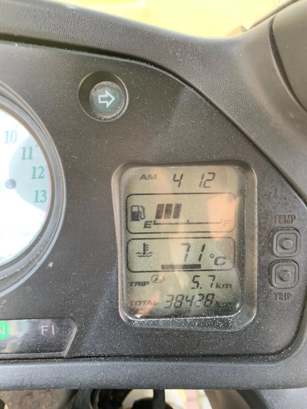 Honda VFR 800 (1998 - 01) (6)