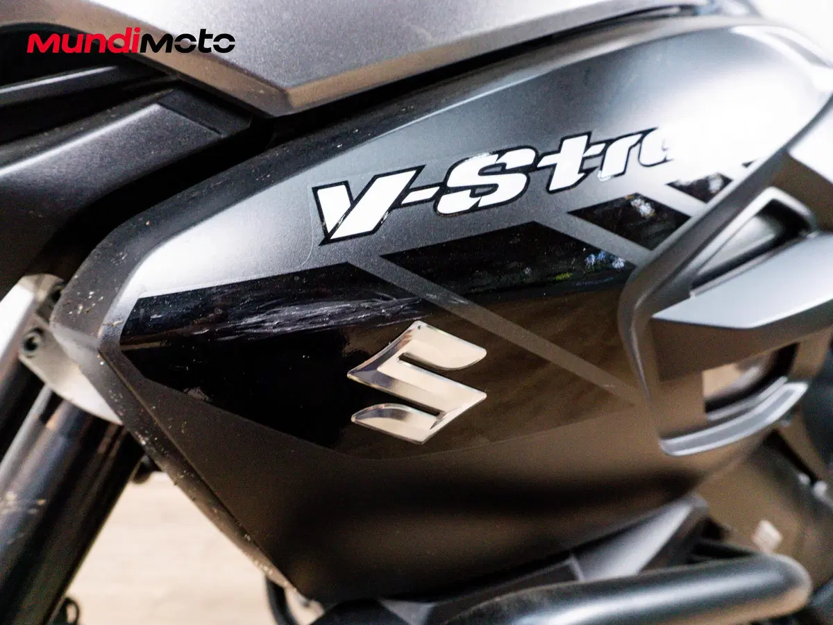Suzuki V-Strom 1000 ABS (2014 - 17) (17)
