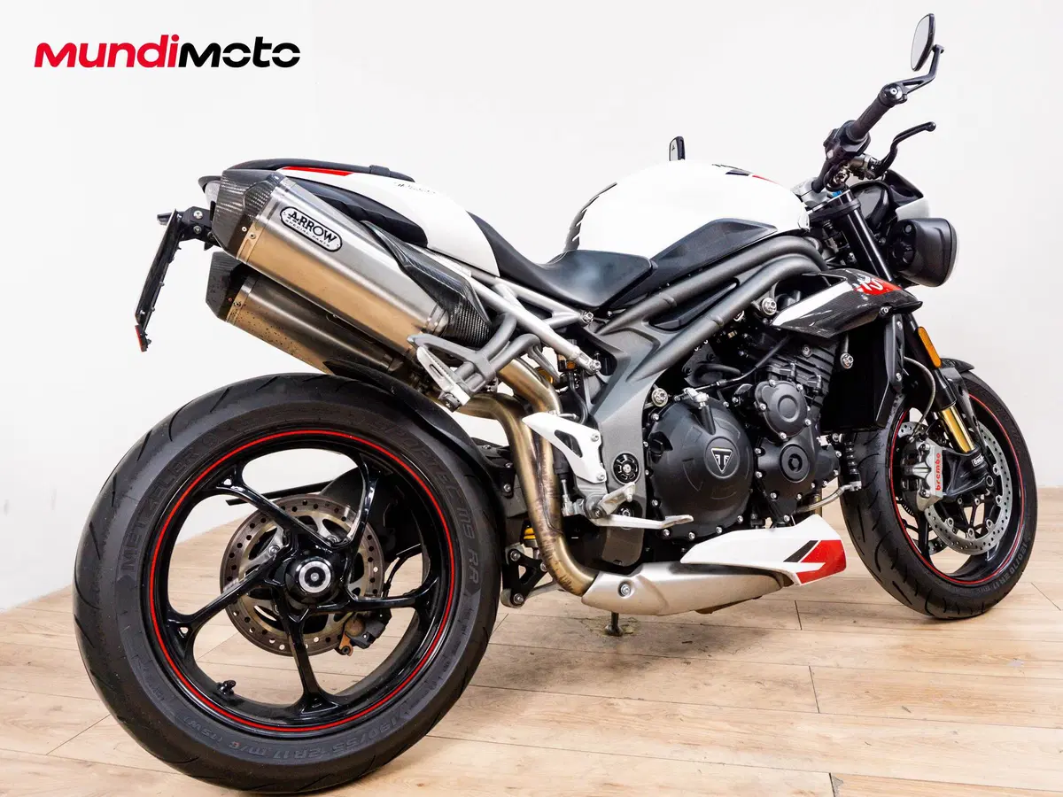Triumph Speed Triple 1050 RS (2018 - 20) (3)