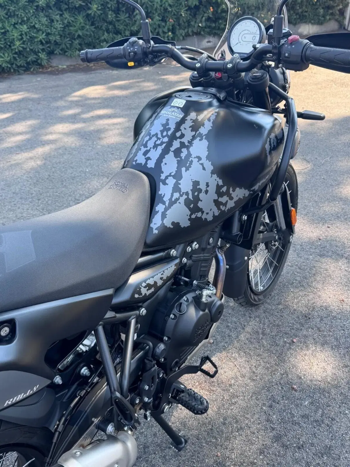 Royal Enfield Himalayan 450 Mana Black (2026) (6)