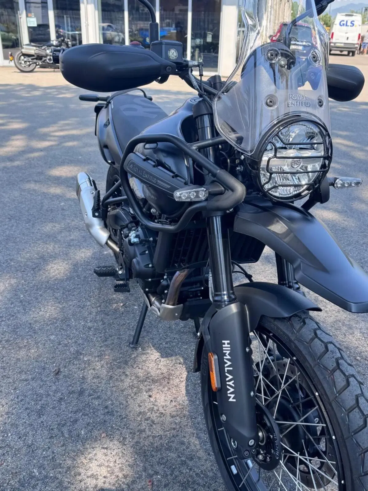 Royal Enfield Himalayan 450 Mana Black (2026) (8)