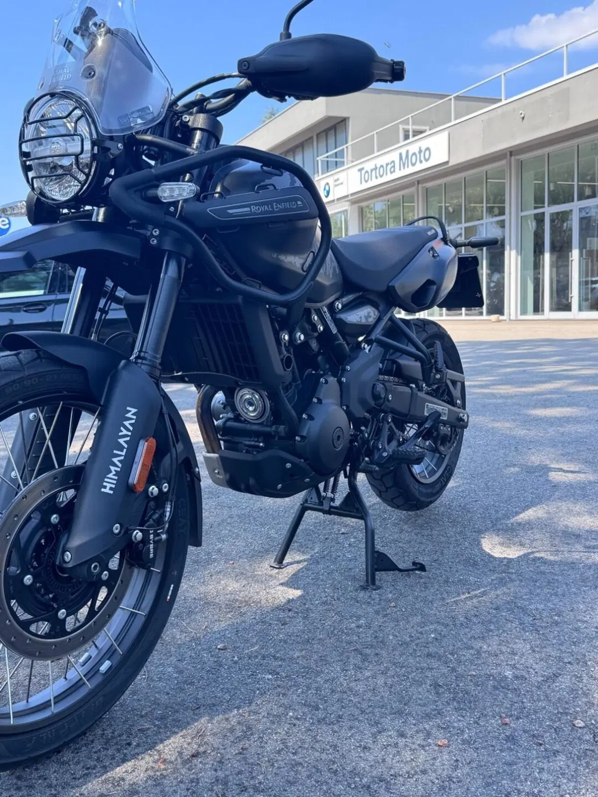Royal Enfield Himalayan 450 Mana Black (2026) (9)