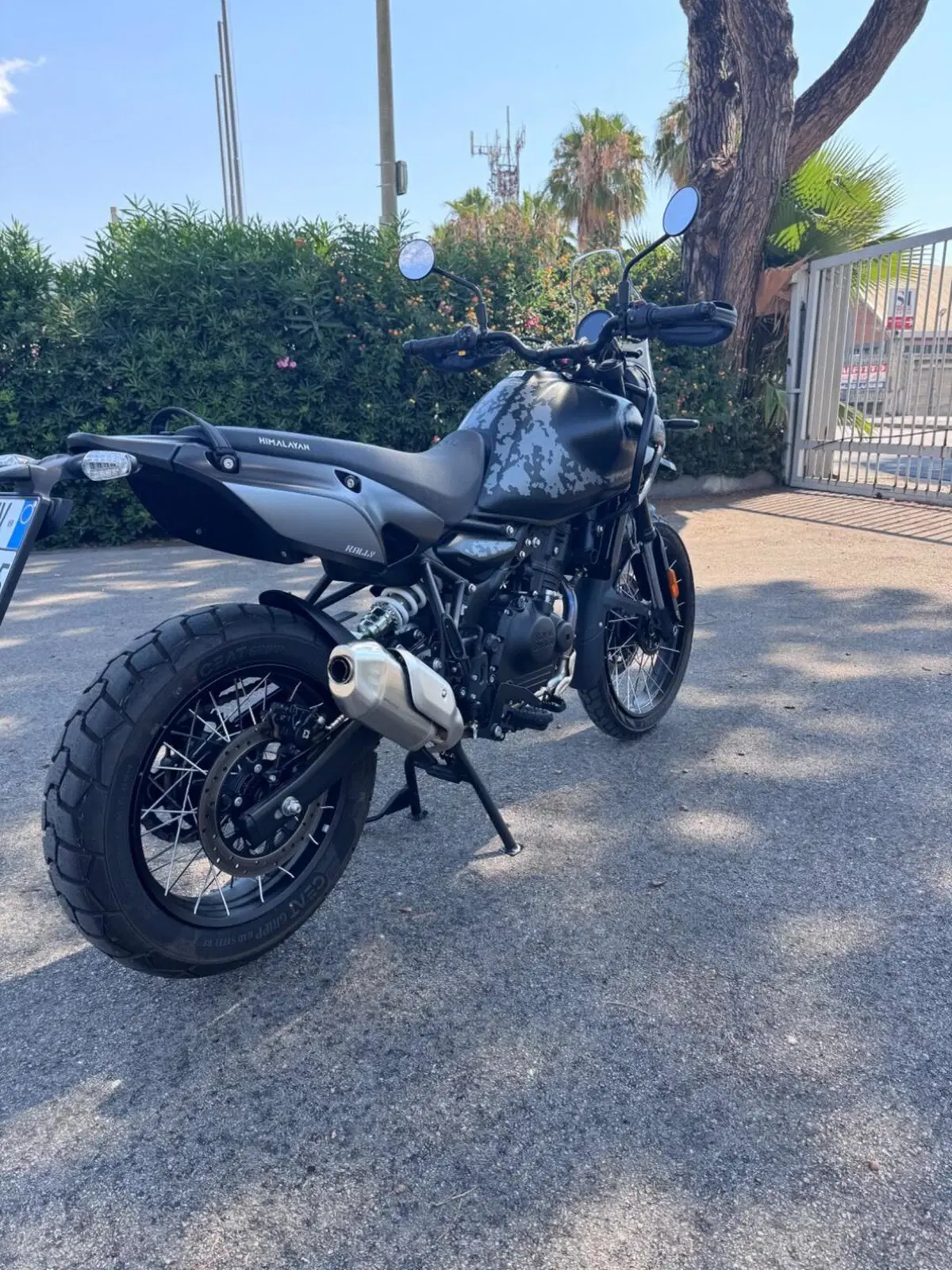 Royal Enfield Himalayan 450 Mana Black (2026) (12)