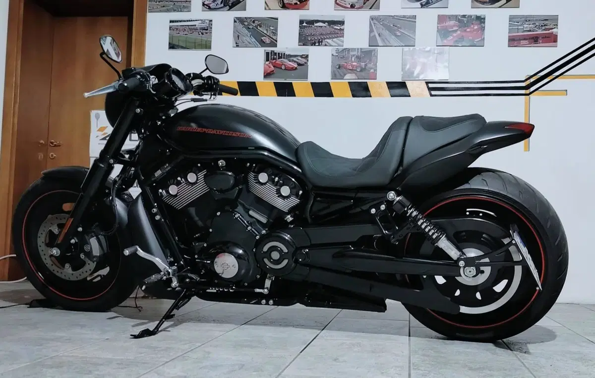 Harley-Davidson 1250 Night Rod Special (2008 - 17) - VRSCDX (2)