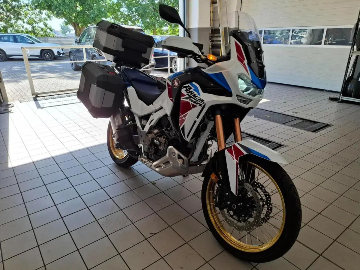 Honda Africa Twin CRF 1100L Travel Edition DCT (2022 - 23) (2)