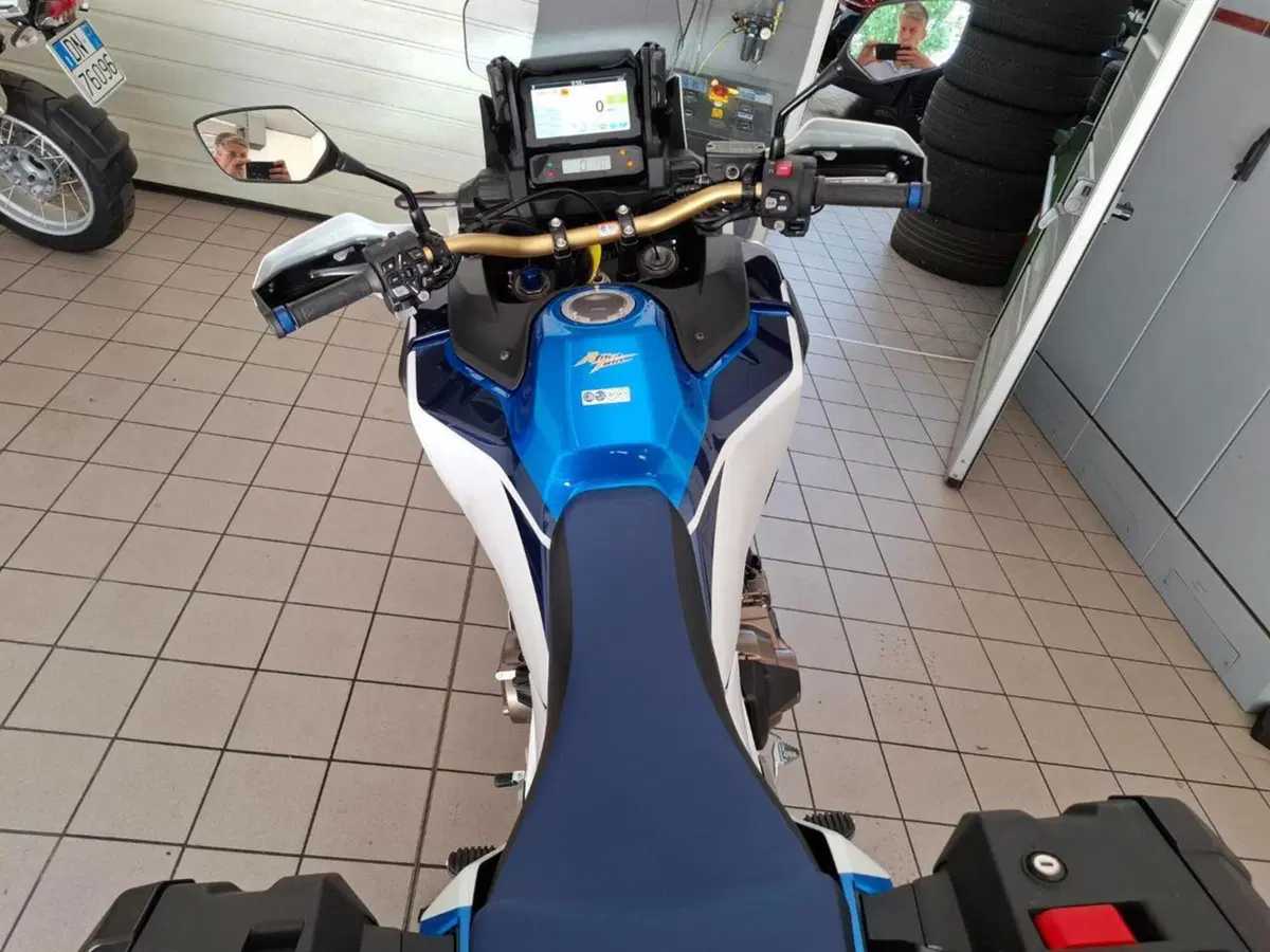 Honda Africa Twin CRF 1100L Travel Edition DCT (2022 - 23) (7)