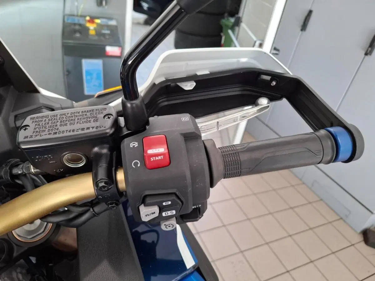 Honda Africa Twin CRF 1100L Travel Edition DCT (2022 - 23) (9)