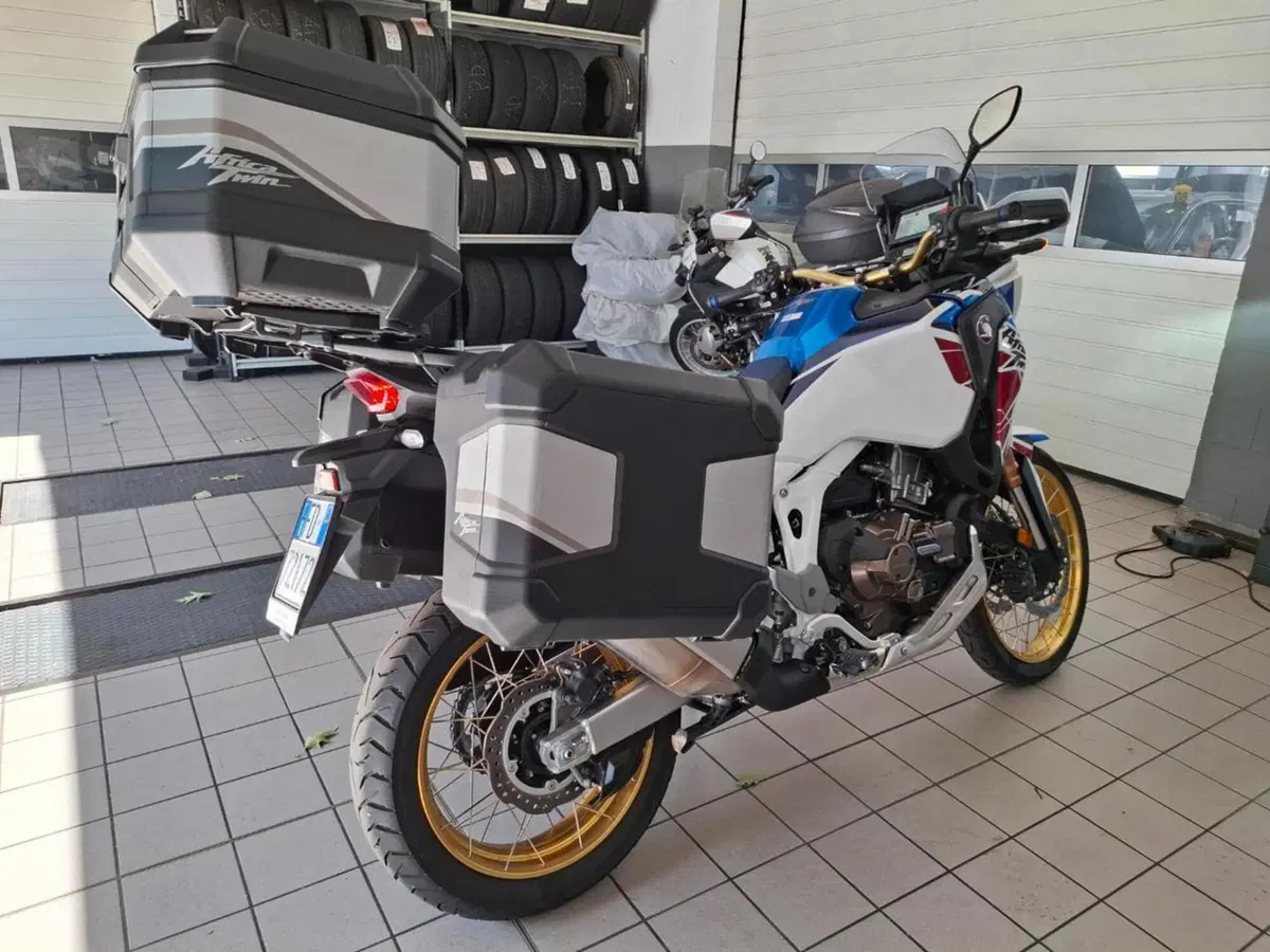 Honda Africa Twin CRF 1100L Travel Edition DCT (2022 - 23) (4)
