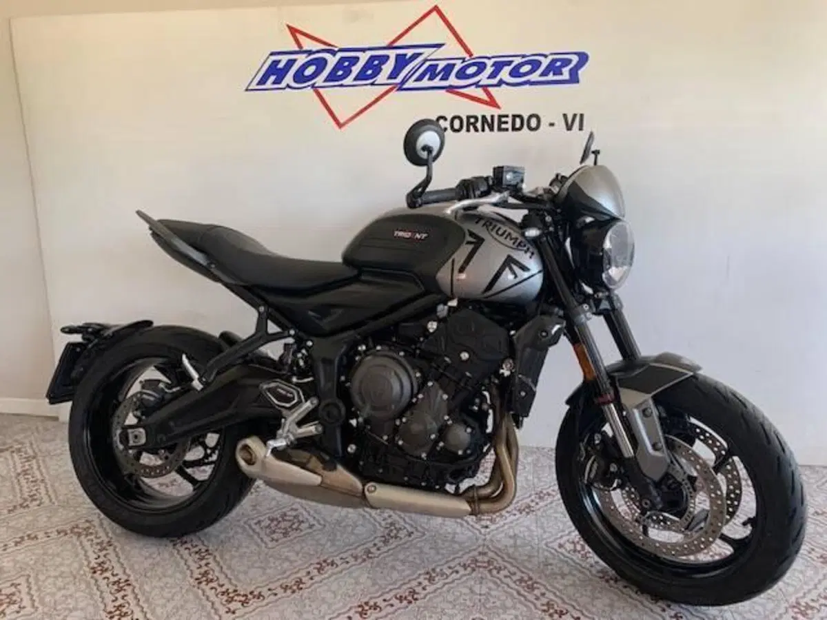 Triumph Trident 660 (2021 - 24) (2)