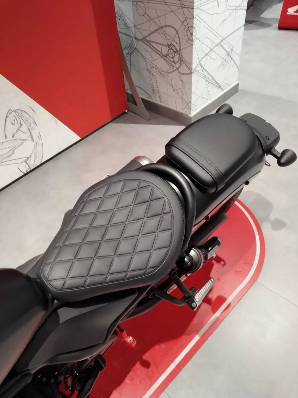 Honda CMX 500 Rebel + Special Edition (2025 - 26) (7)