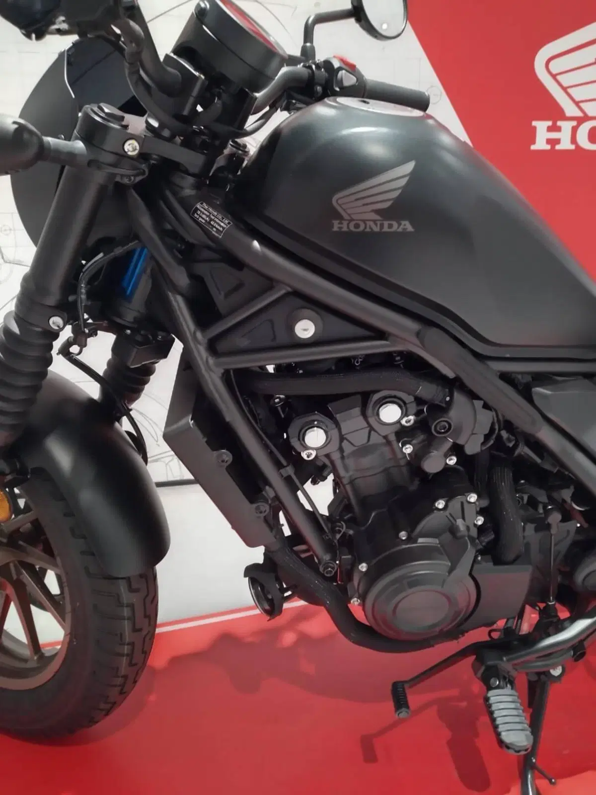 Honda CMX 500 Rebel + Special Edition (2025 - 26) (8)