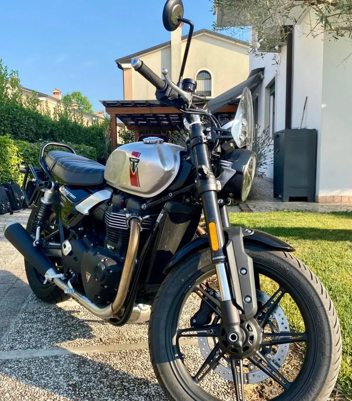 Triumph Speed Twin 900 (2025 - 26) (5)