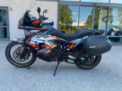 KTM 890 Adventure (2021) usata