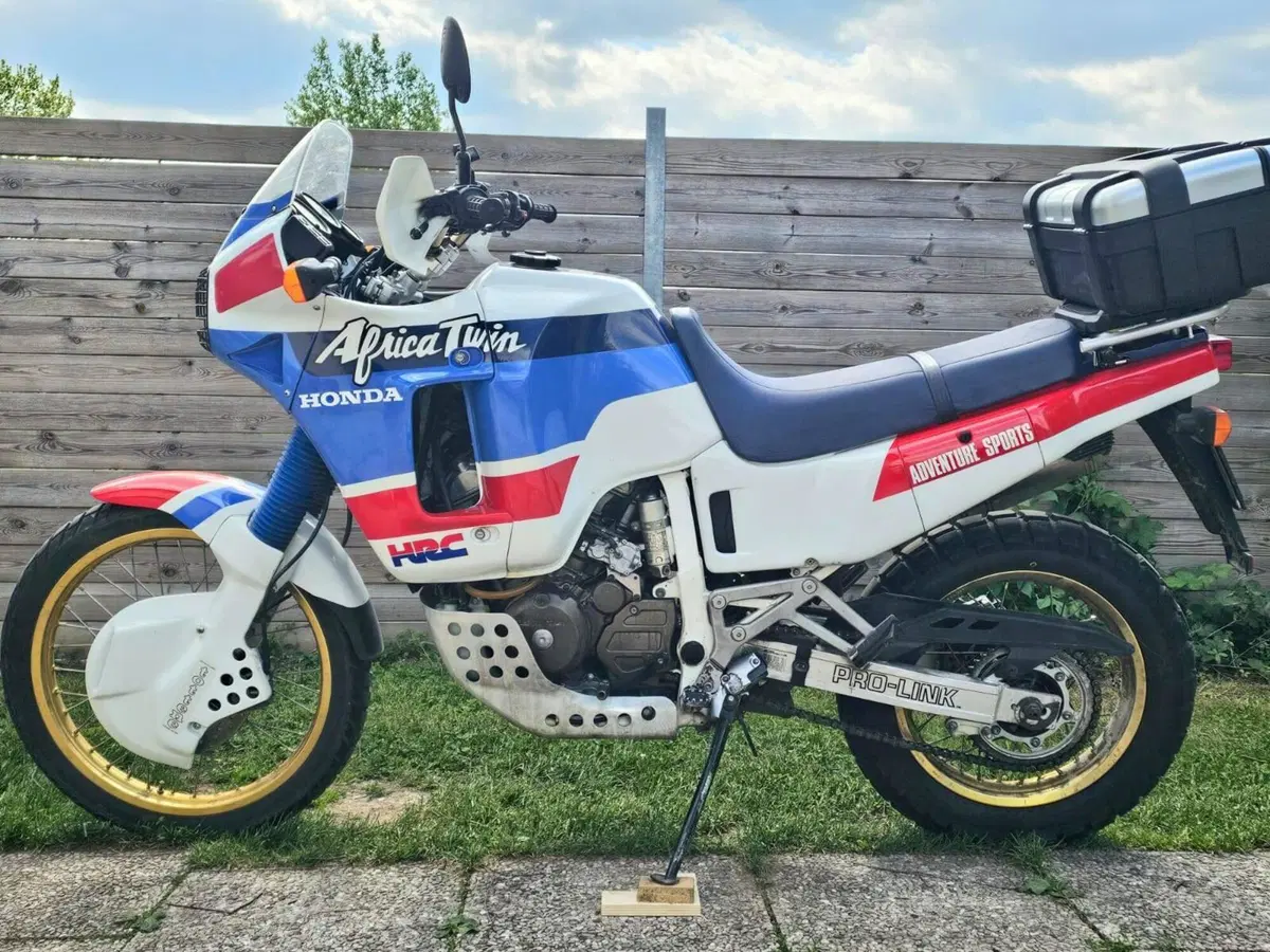Honda AFRICA TWIN 650