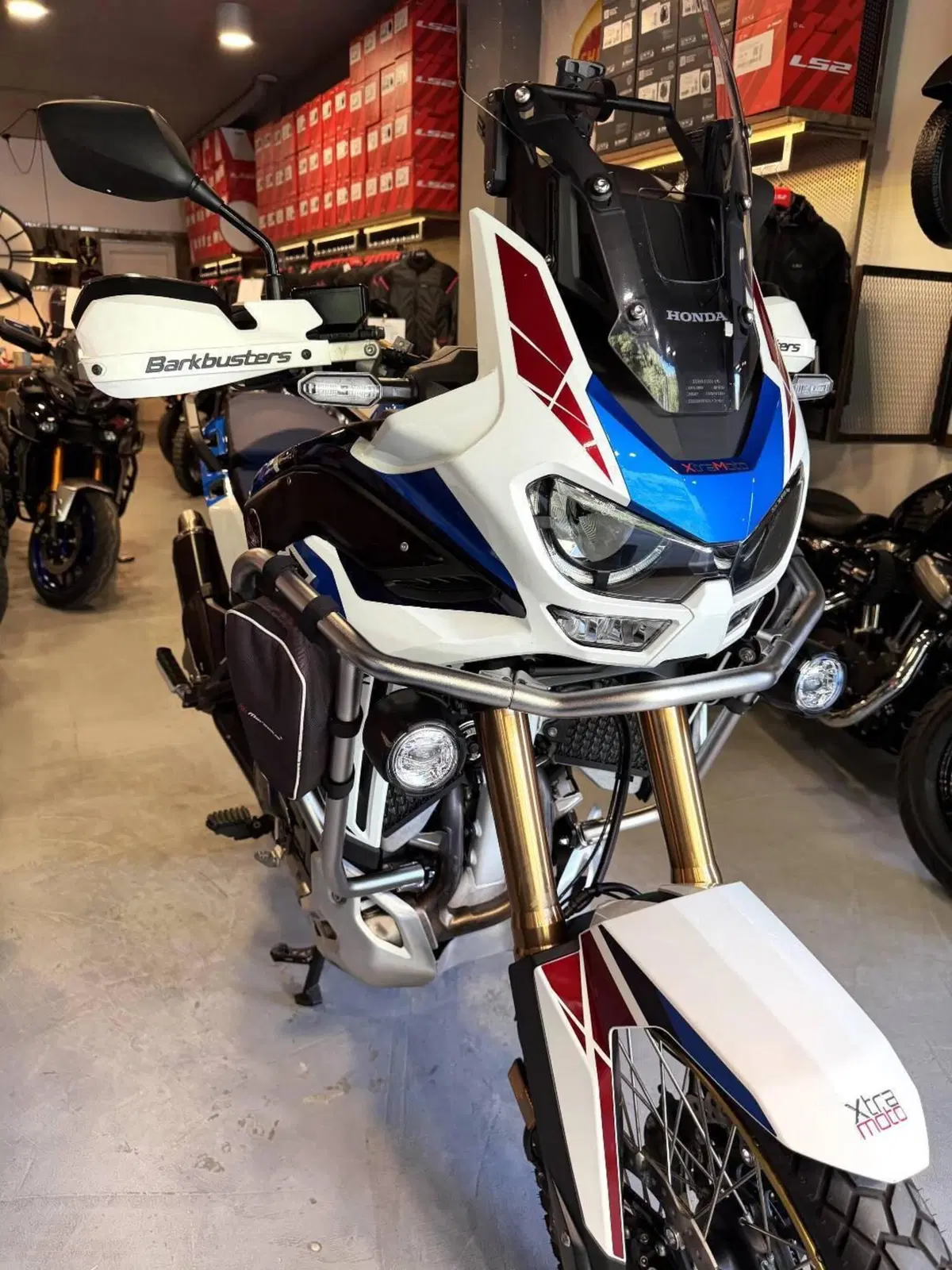 Honda Africa Twin CRF 1100L Adventure Sports DCT Travel Edition (2022 - 23) (4)