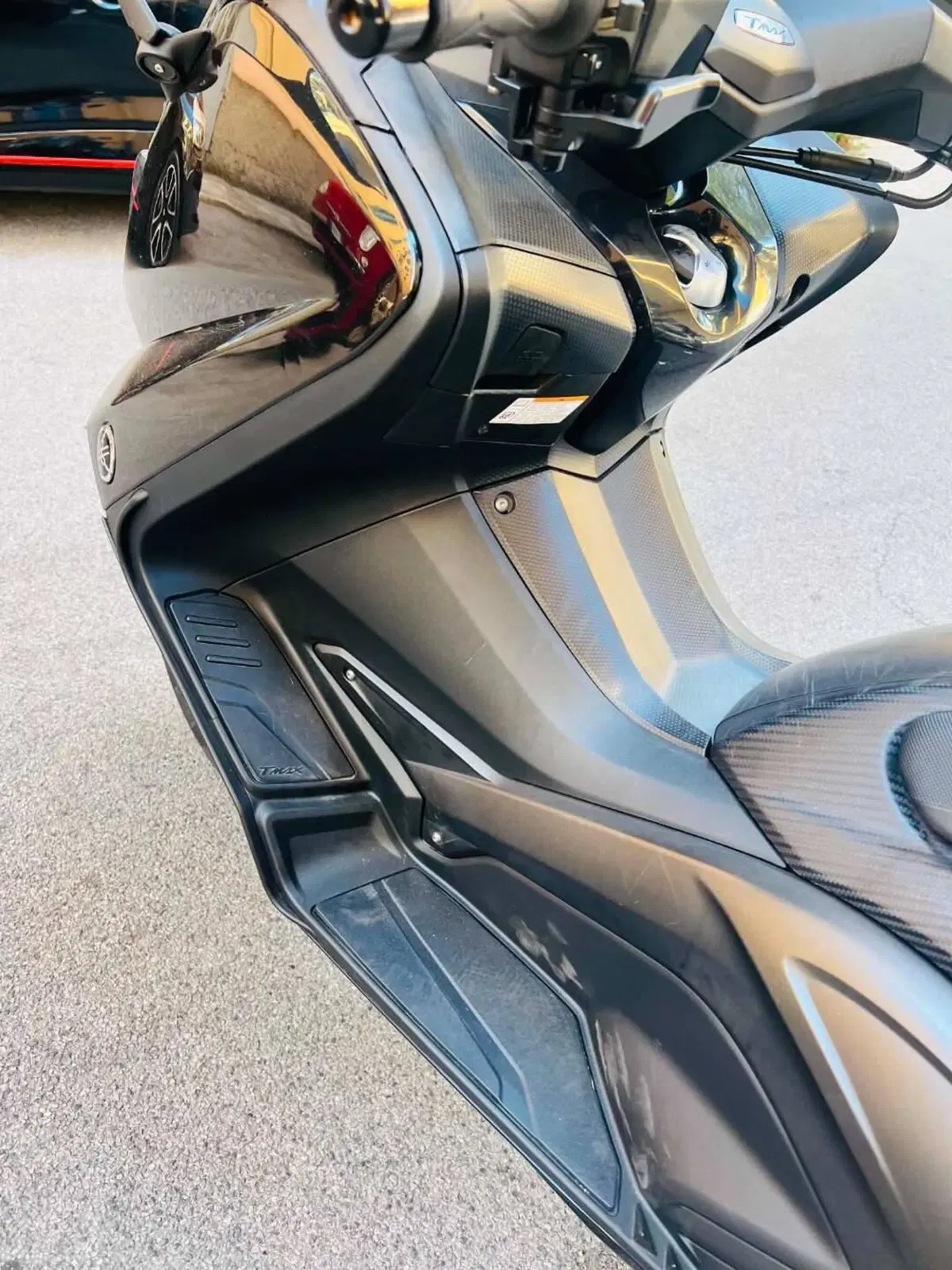 Yamaha T-Max 530 (2015 - 16) (7)