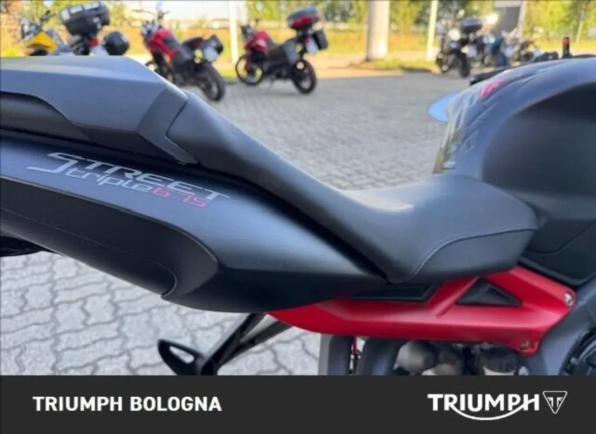 Triumph Street Triple R ABS (2013 - 17) (2)