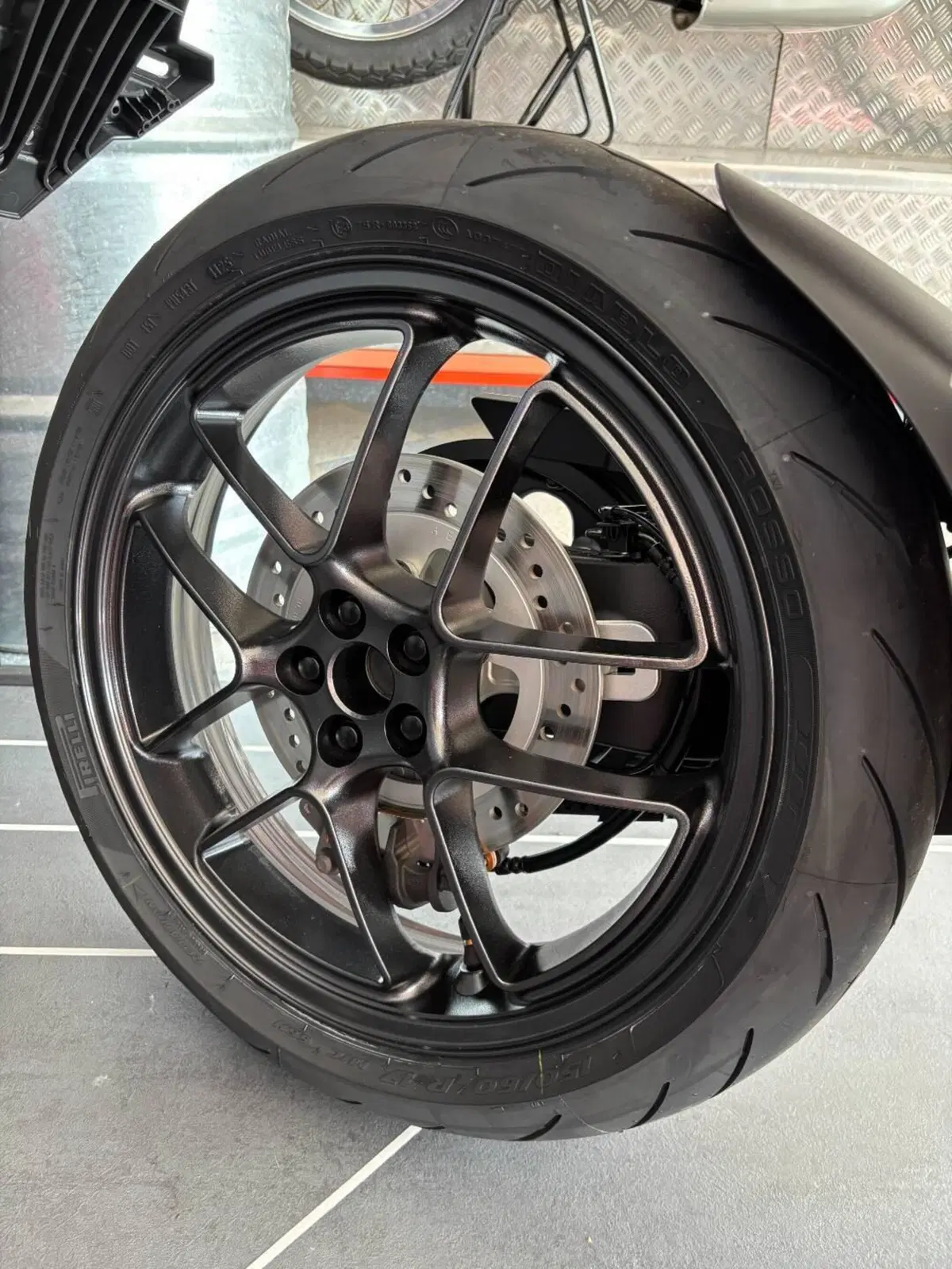 Honda WN7 (2026) (7)