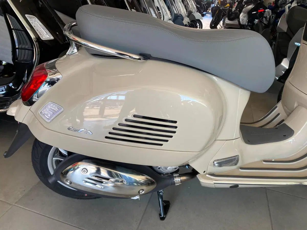 Vespa GTS 310 (2025 - 26) (6)