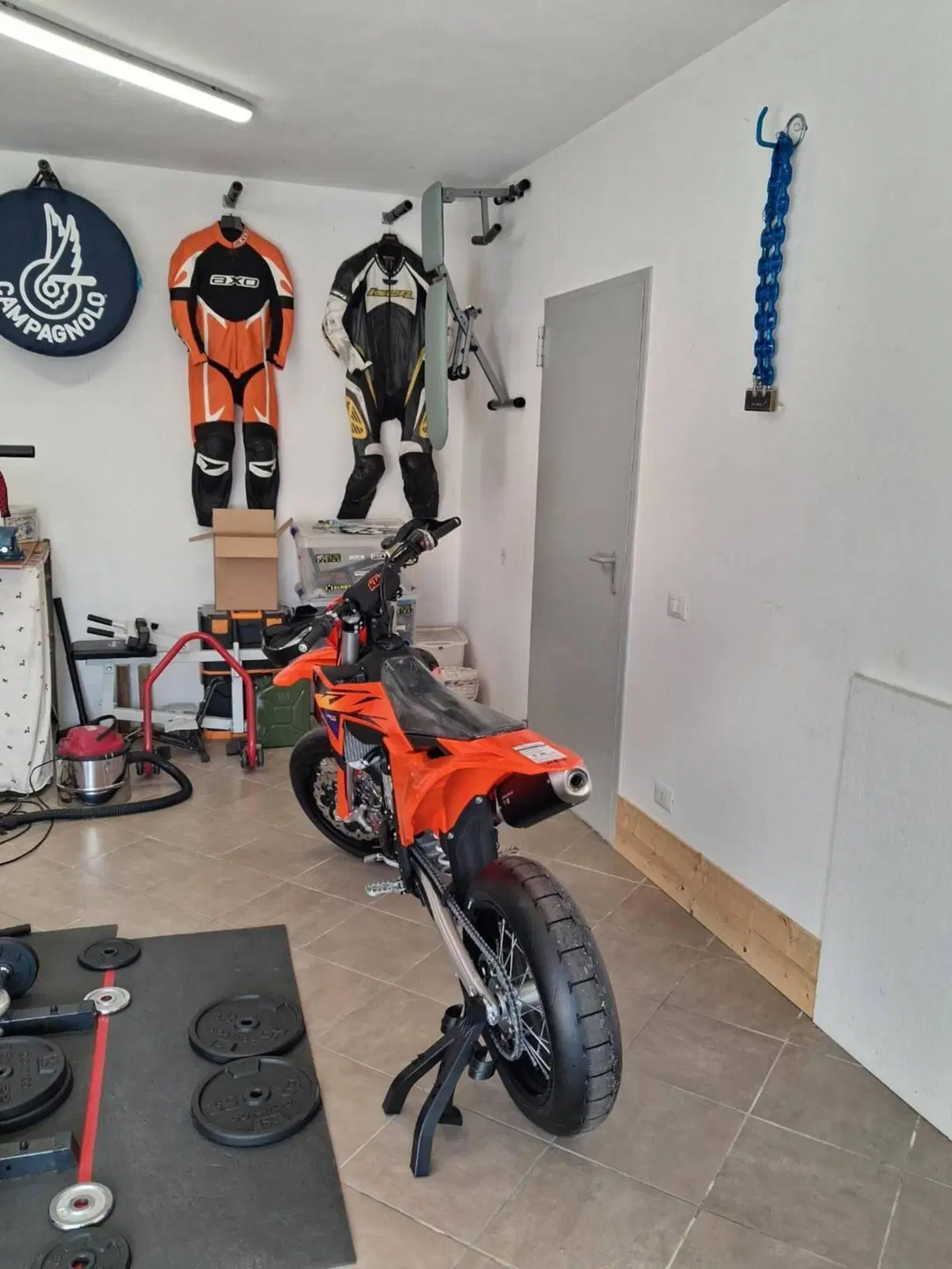 KTM 450 SMR (2026) (3)