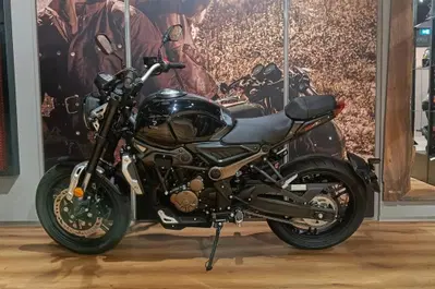Voge Trofeo 300AC (2021 - 26) nuova