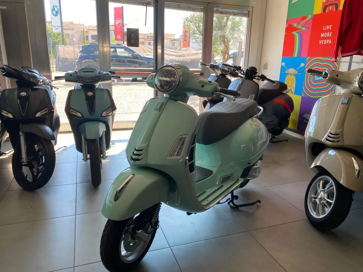 Vespa GTS 310 (2025 - 26) (3)