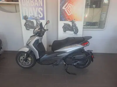 Piaggio Beverly 400 ABS-ASR (2021 - 24) usata