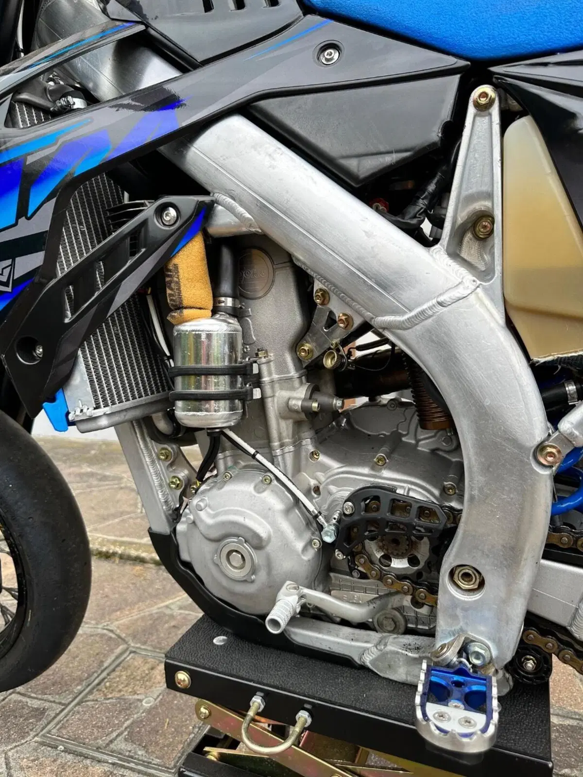 Tm Moto SMX 450 Fi (2015) (3)