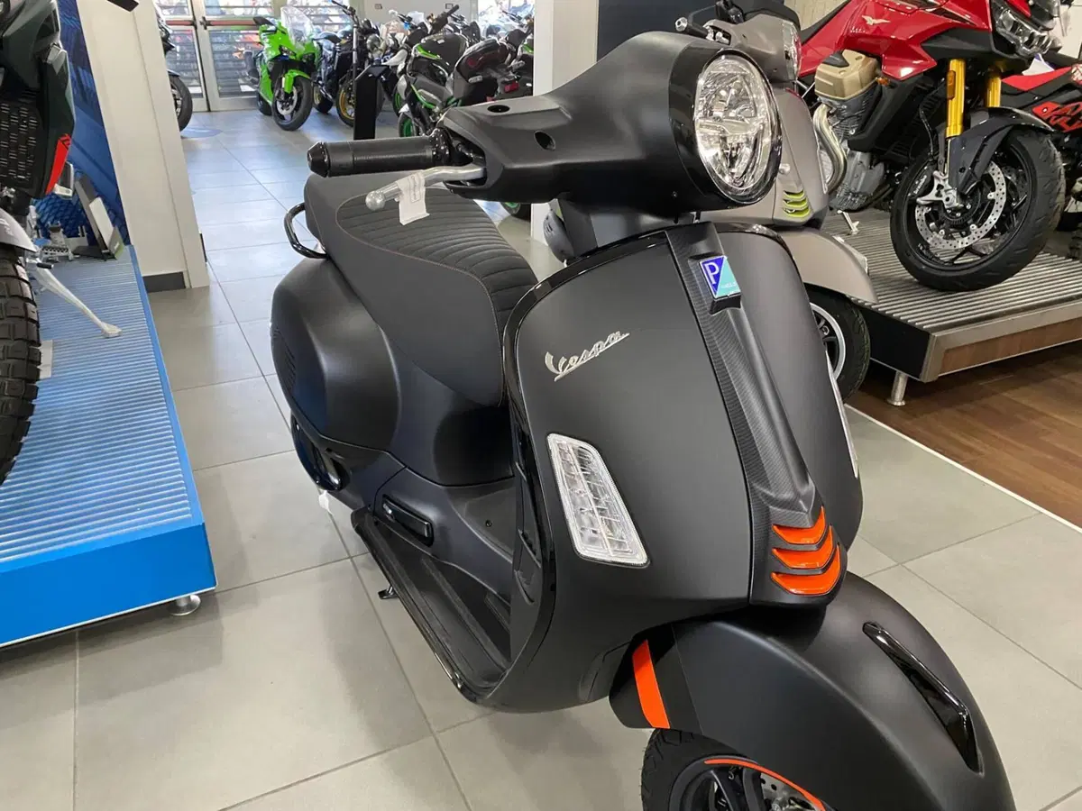 Vespa GTS 310 Supersport (2025 - 26) (4)