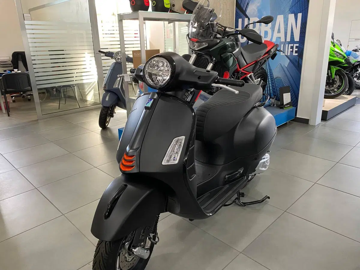 Vespa GTS 310 Supersport (2025 - 26) (3)
