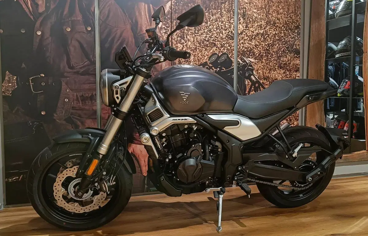 Voge Trofeo 500AC (2022 - 26) (2)