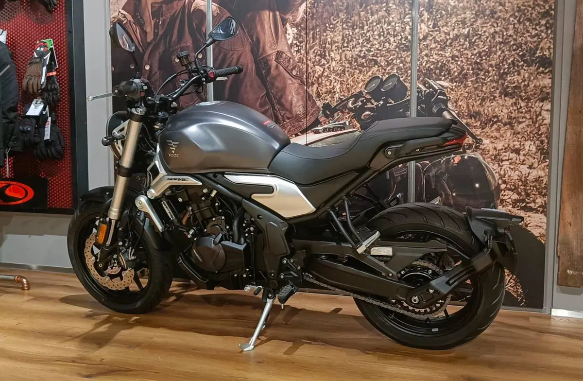 Voge Trofeo 500AC (2022 - 26) (4)