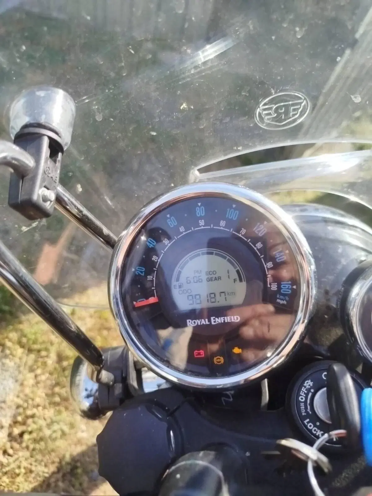 Royal Enfield Meteor 350 (2021 - 26) (3)