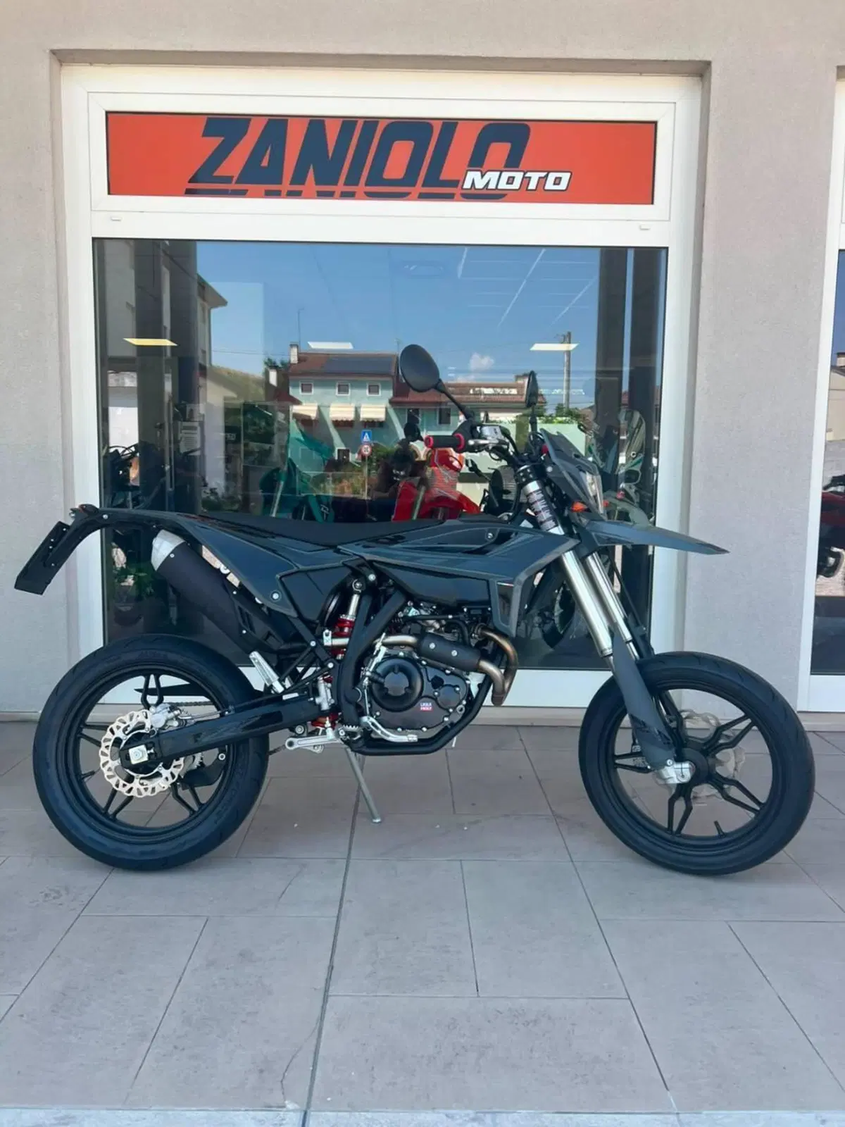 Betamotor RR 125 4T Motard T - X Special Edition (2025 - 26)