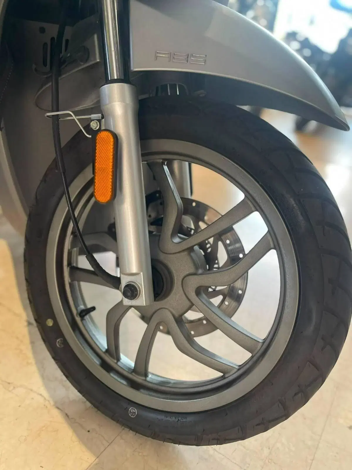 Kymco People 125i One (2021 - 25) (3)