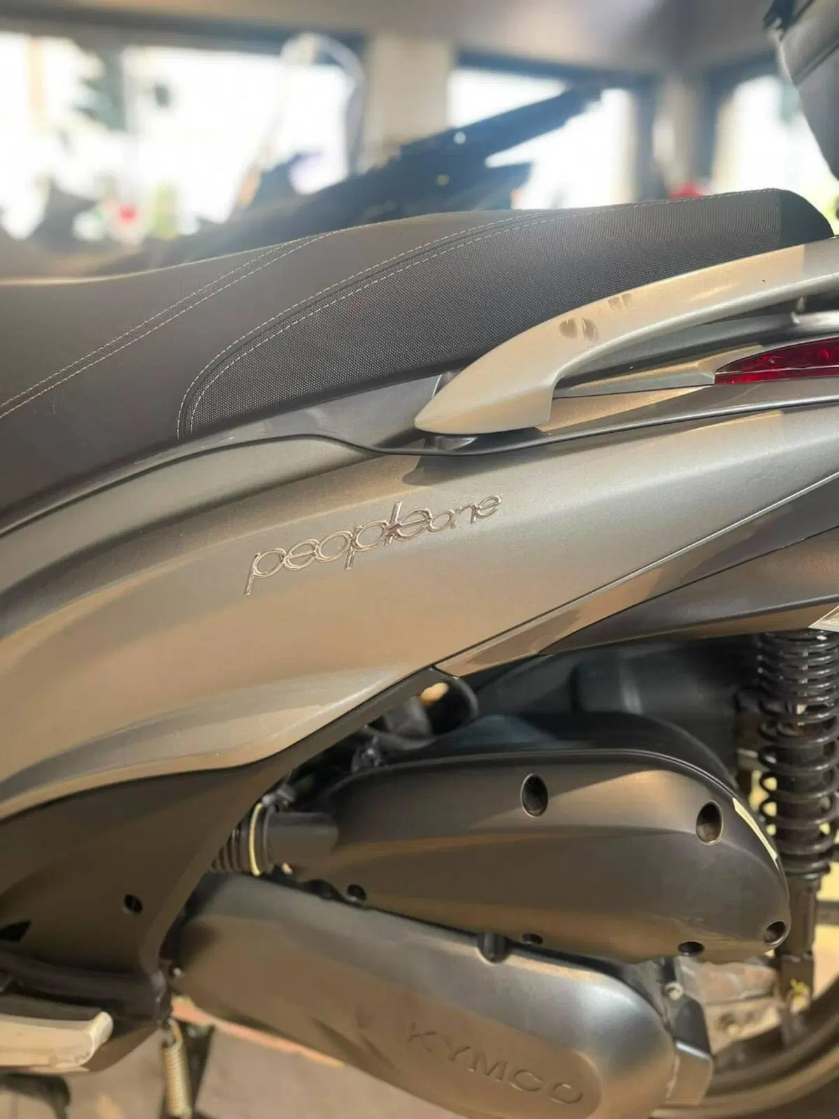 Kymco People 125i One (2021 - 25) (9)