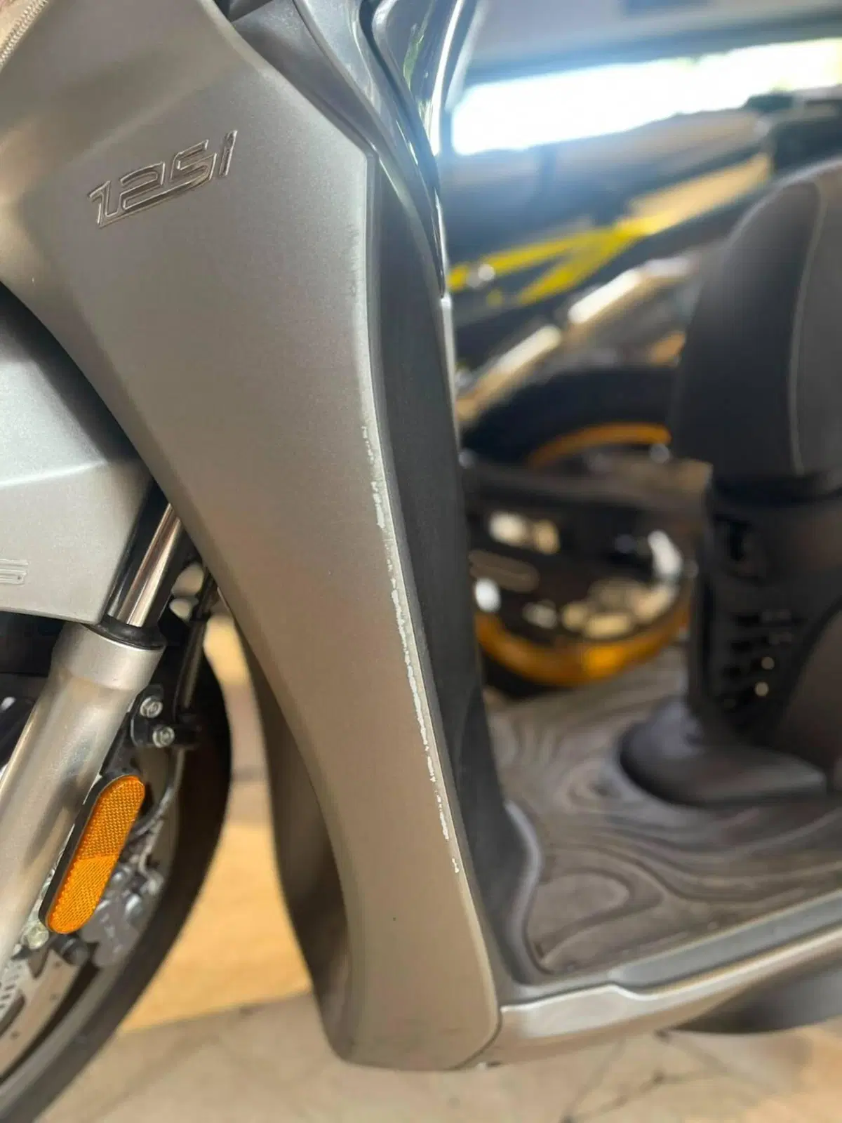Kymco People 125i One (2021 - 25) (10)