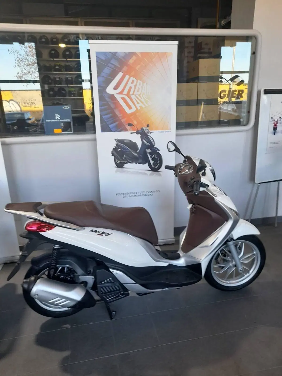 Piaggio Medley 150 ABS (2021 - 25)